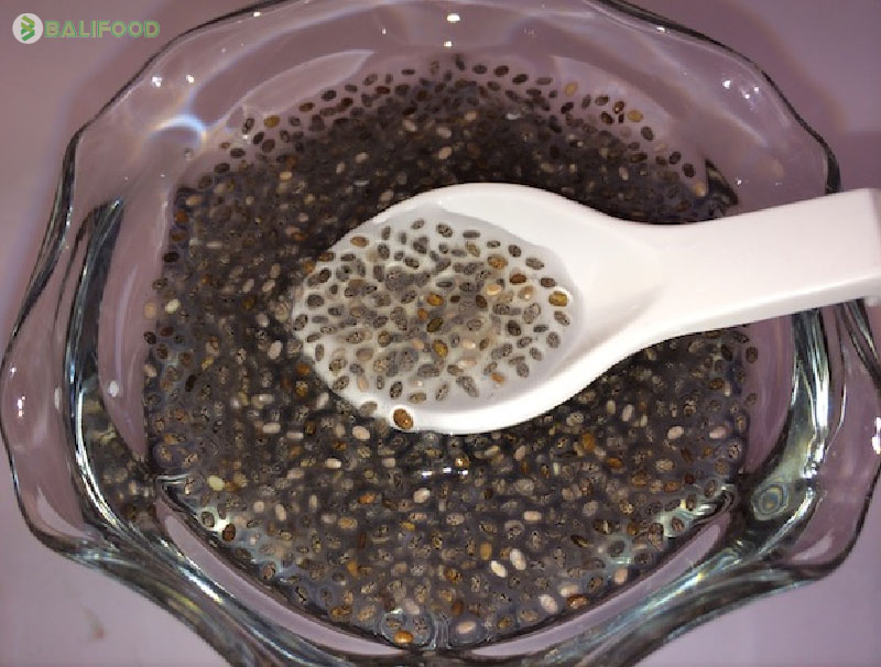 hat-chia-co-can-rua-khong-2