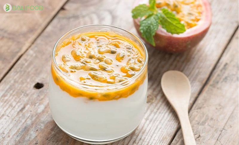 Bật mí 3 cách làm yaourt chanh dây cực dễ tại nhà